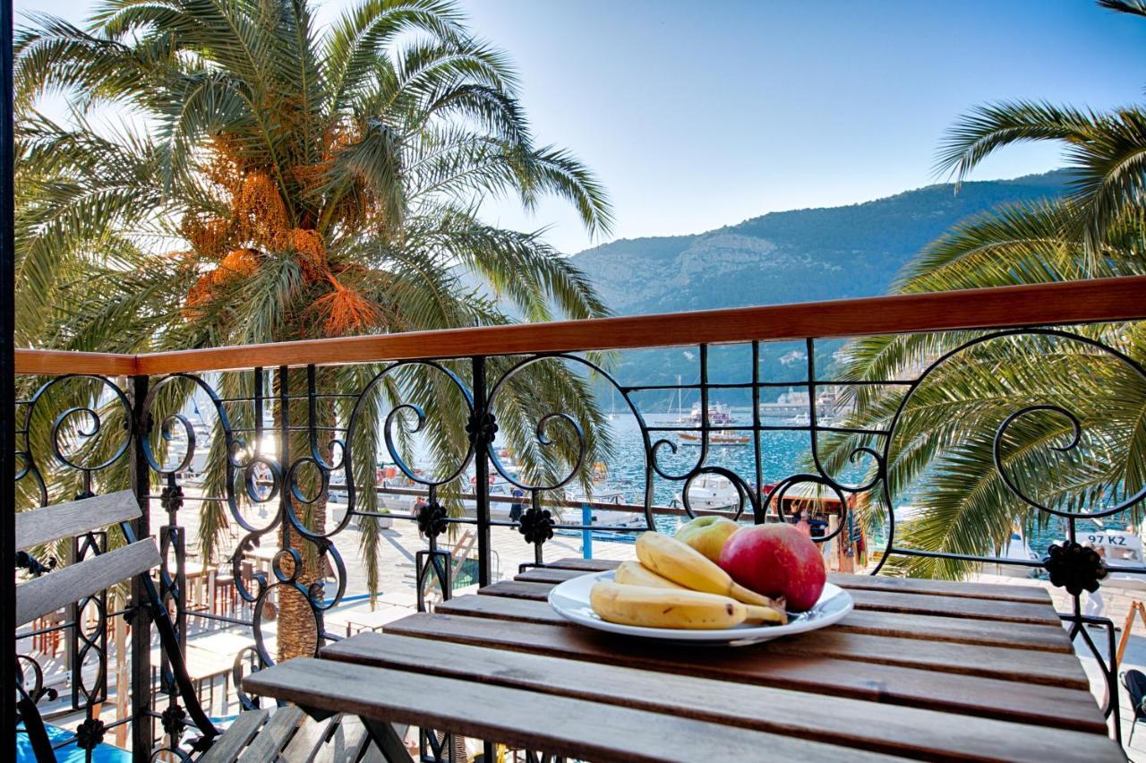 Komiža Seafront Rooms Koluna المظهر الخارجي الصورة